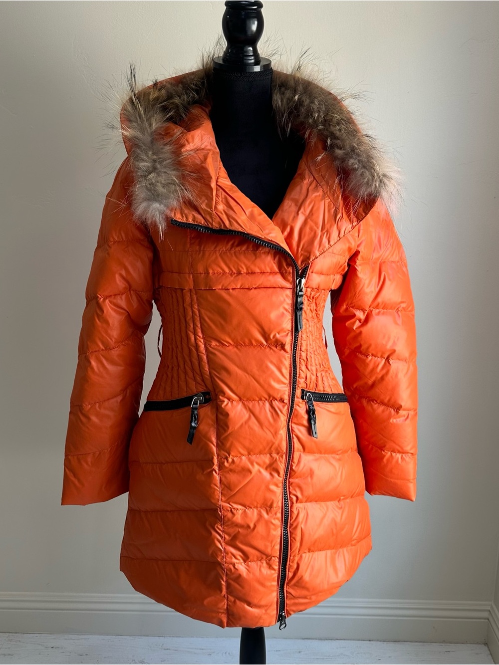 Ben Gen Women's Orange Hooded Puffer Coat with Faux Fur and Trim Size M Fitted